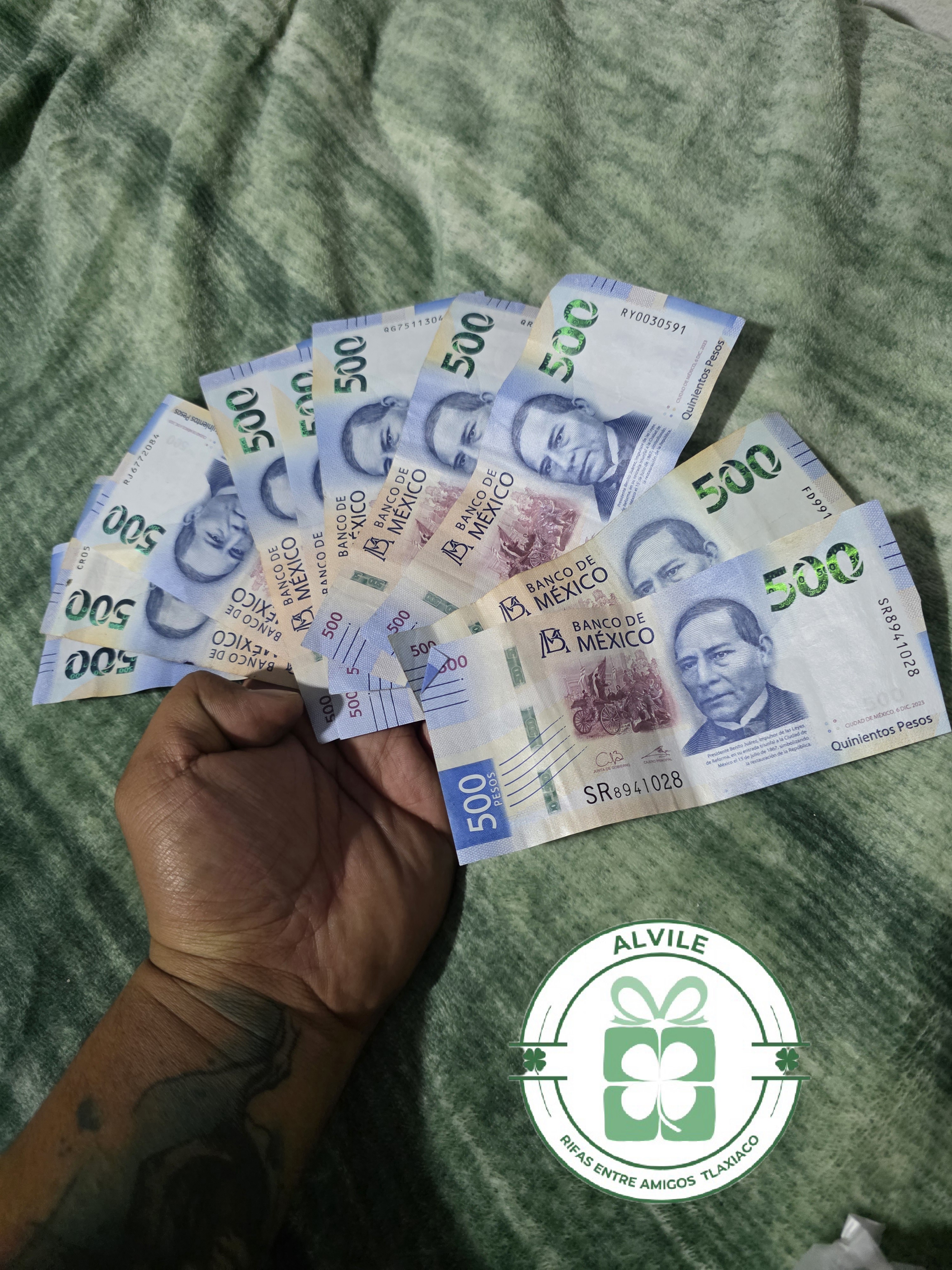 RIFA DE $, 5000 PESOS EN EFECTIVO